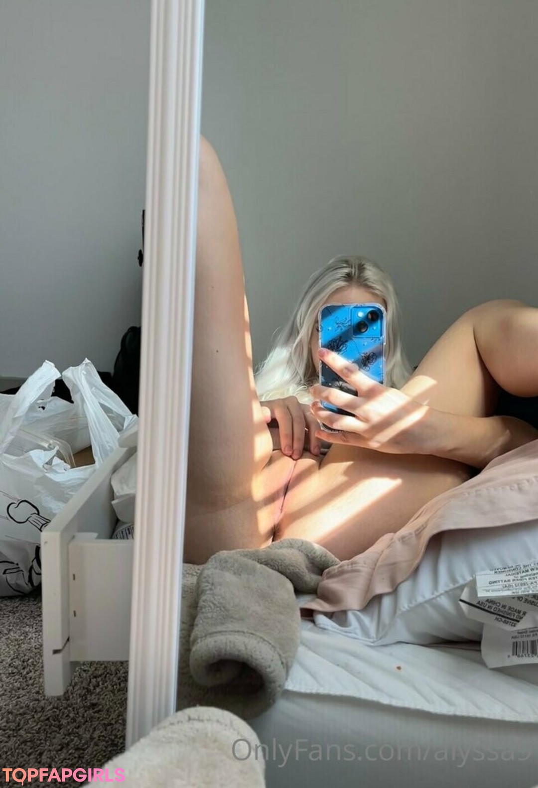 Nacktes geleaktes OnlyFans-Foto von Alyssa9 #1055