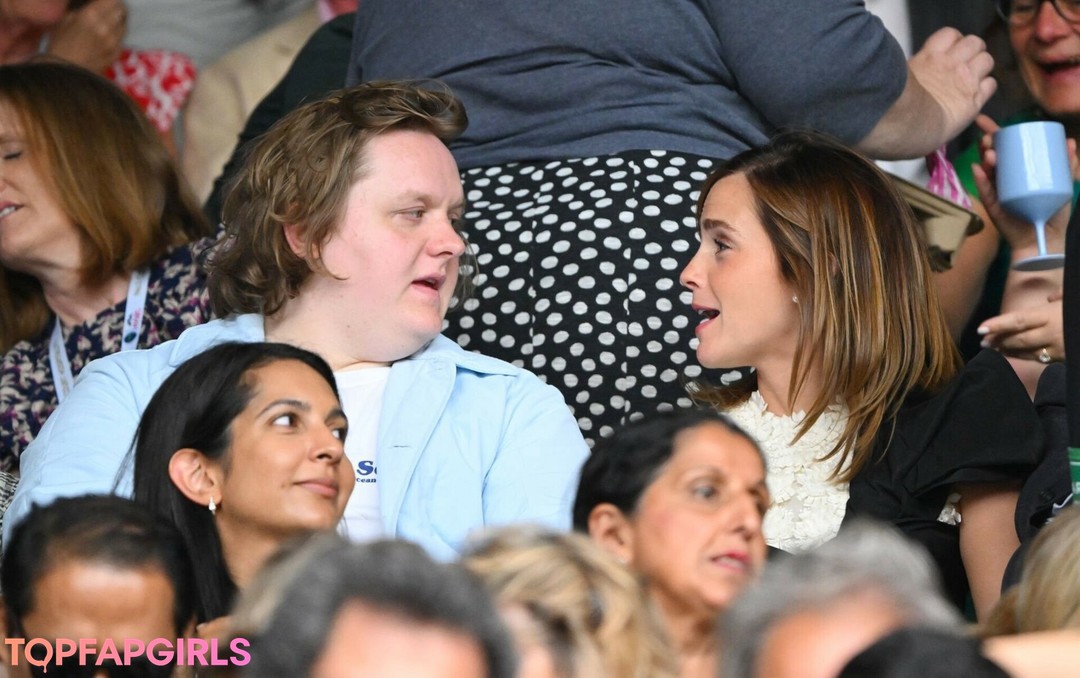 Nacktes geleaktes OnlyFans-Foto von Emma Watson #1057