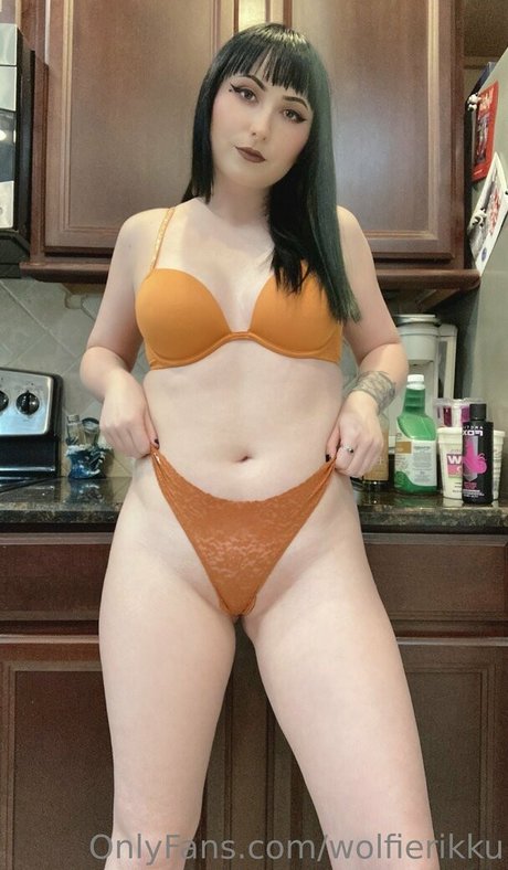 Nacktes geleaktes OnlyFans-Foto von Wolfierikku