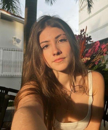Nacktes geleaktes OnlyFans-Foto von Sofia Espanha