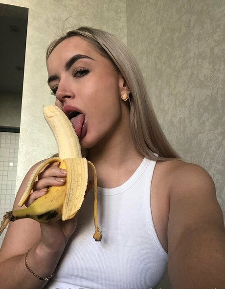 Nacktes geleaktes OnlyFans-Foto von Sinfulmonrovip