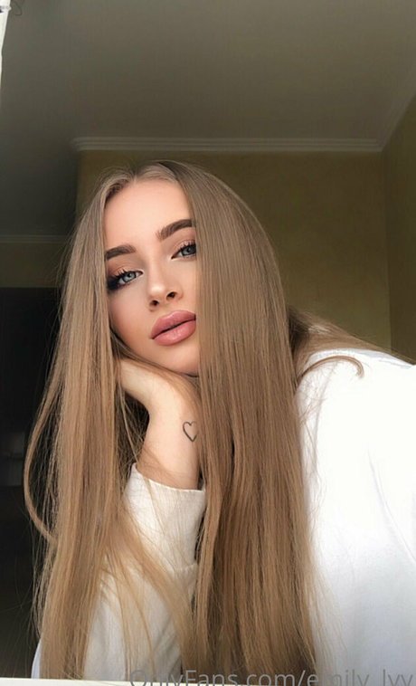 Emily_lyy