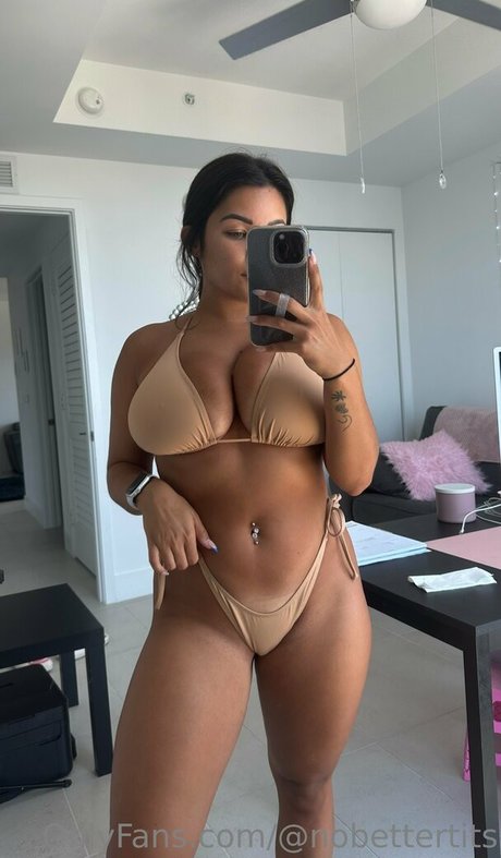 Nacktes geleaktes OnlyFans-Foto von Nobettertits