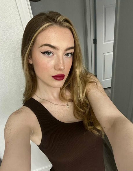 Nacktes geleaktes OnlyFans-Foto von Taratumbles