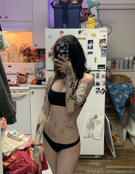 Nacktes geleaktes OnlyFans-Foto von Ilovelilsaku