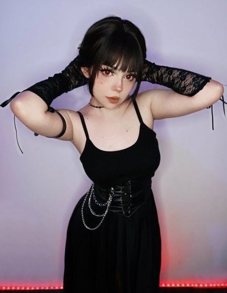 Nacktes geleaktes OnlyFans-Foto von Melowo
