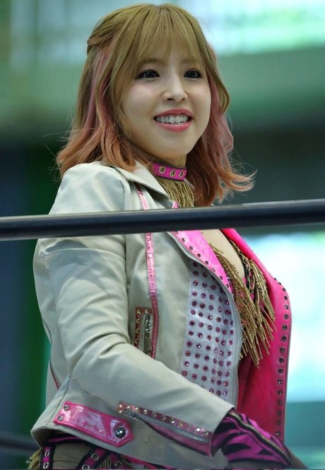 Mina Shirakawa