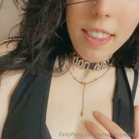 Nacktes geleaktes OnlyFans-Foto von Princesspastah