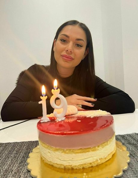 Nacktes geleaktes OnlyFans-Foto von Buczku Lili