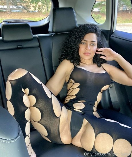 Nacktes geleaktes OnlyFans-Foto von Iamnailah