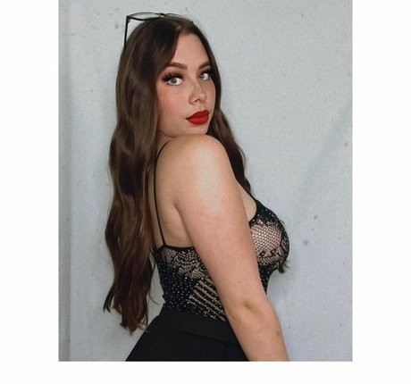 Nacktes geleaktes OnlyFans-Foto von Staciamaria