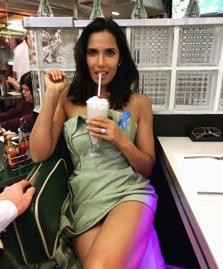 Nacktes geleaktes OnlyFans-Foto von Padma Lakshmi