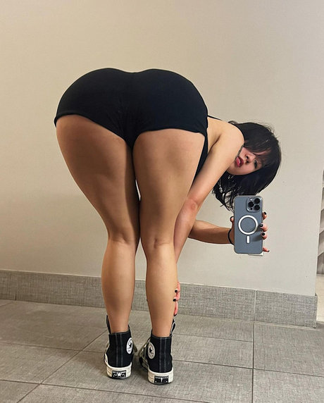 Nacktes geleaktes OnlyFans-Foto von Bapebaee