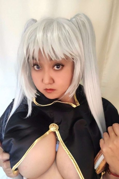 Nacktes geleaktes OnlyFans-Foto von Mizuno Atena
