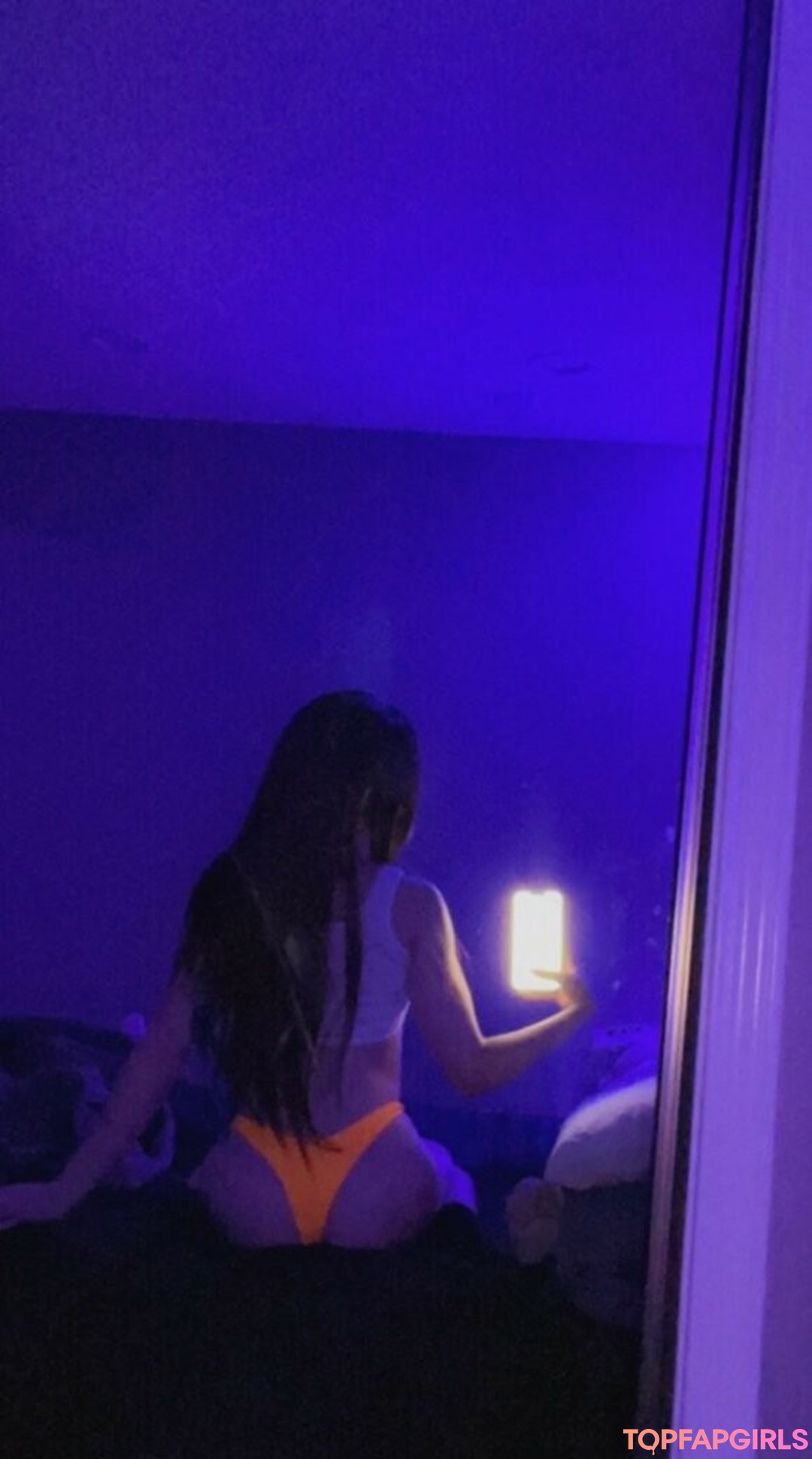 Nacktes geleaktes OnlyFans-Foto von Strawbeariemilkk #1205