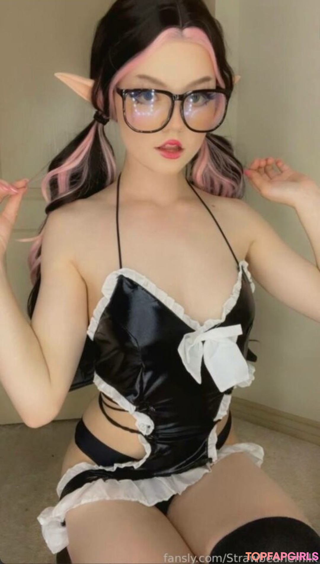 Nacktes geleaktes OnlyFans-Foto von Strawbeariemilkk #1594
