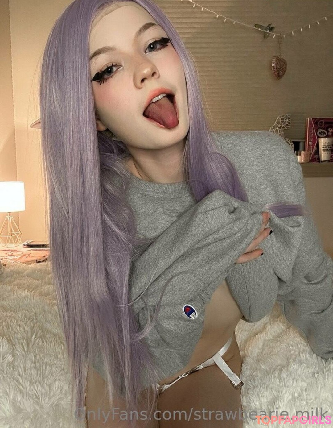 Nacktes geleaktes OnlyFans-Foto von Strawbeariemilkk #2244