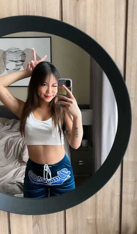 Nacktes geleaktes OnlyFans-Foto von Lilmayaa