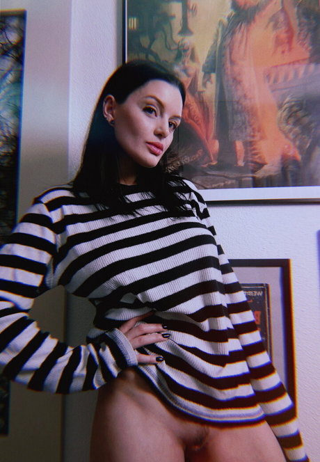 Nacktes geleaktes OnlyFans-Foto von Alissa Noir