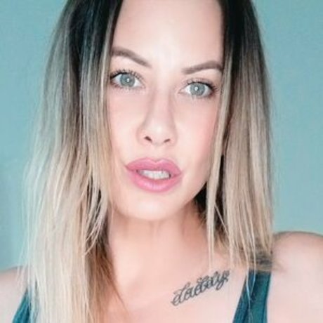 Nacktes geleaktes OnlyFans-Foto von Madeline Marlowe