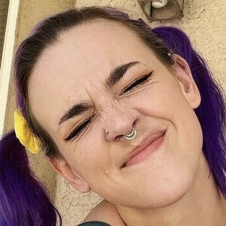 Nacktes geleaktes OnlyFans-Foto von Sarawr Cosplay