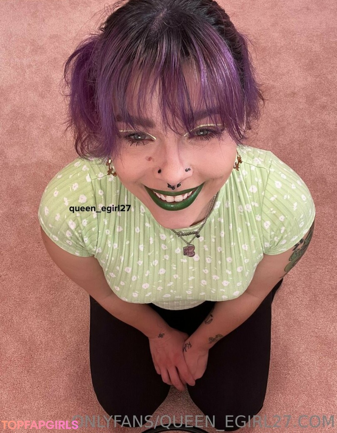 Nacktes geleaktes OnlyFans-Foto von Queend #1427