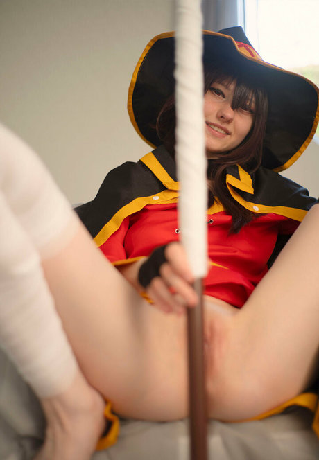 Nacktes geleaktes OnlyFans-Foto von Little Emo Kitten