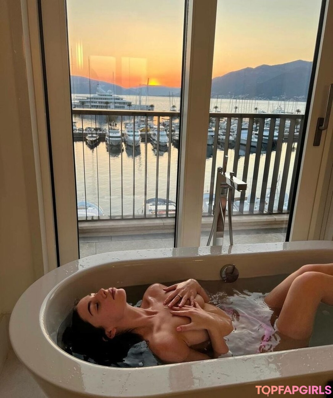 Nacktes geleaktes OnlyFans-Foto von Irina Sivalnaya #1599