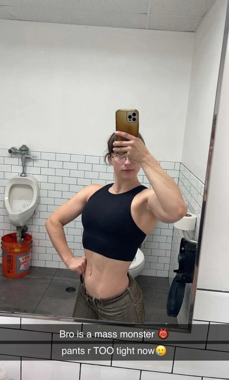 Nacktes geleaktes OnlyFans-Foto von Leanbeefpatty
