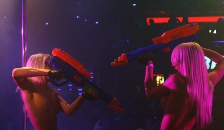 Gogo Stripper