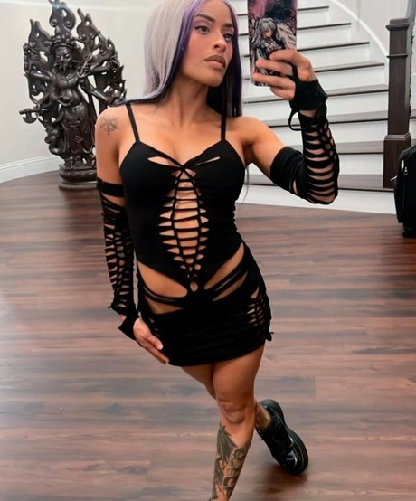 Zelina Vega