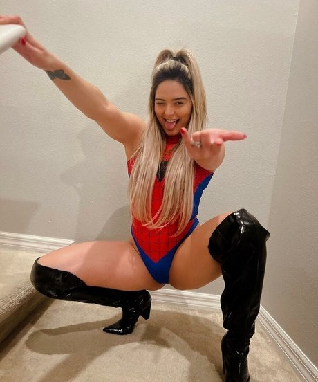 Nacktes geleaktes OnlyFans-Foto von Tay Conti