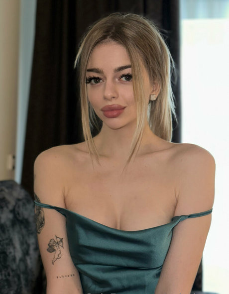 Nacktes geleaktes OnlyFans-Foto von Valeriyaya