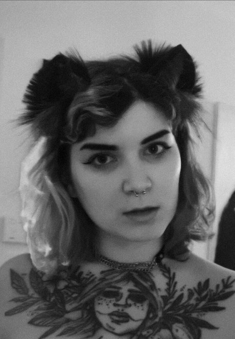 Nacktes geleaktes OnlyFans-Foto von Littlecalamity