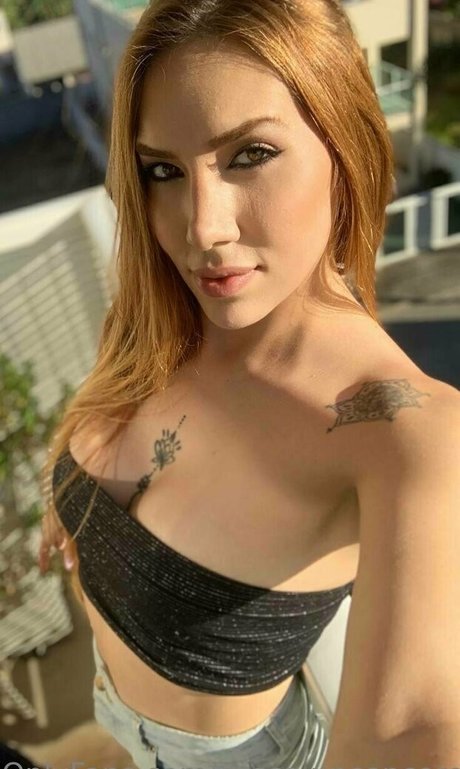 Nacktes geleaktes OnlyFans-Foto von Cescauncencored