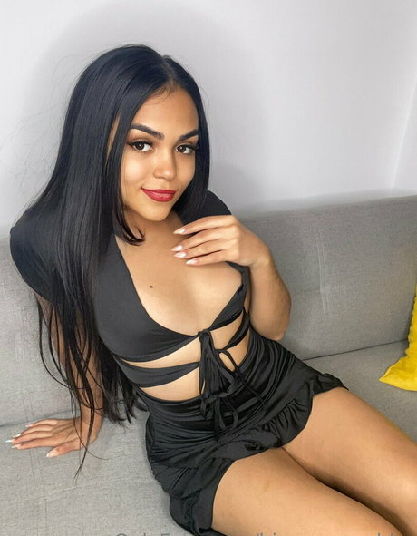 Nacktes geleaktes OnlyFans-Foto von Biancaswanfree