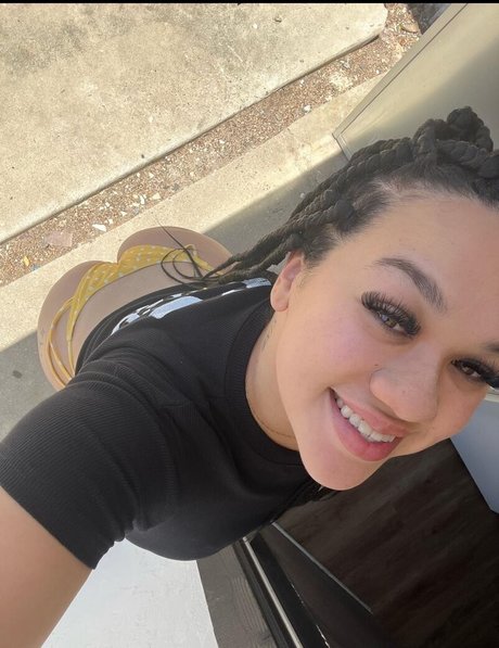 Nacktes geleaktes OnlyFans-Foto von Britt Cuadra
