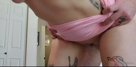 Nacktes geleaktes OnlyFans-Foto von Yourl3wdwaifu