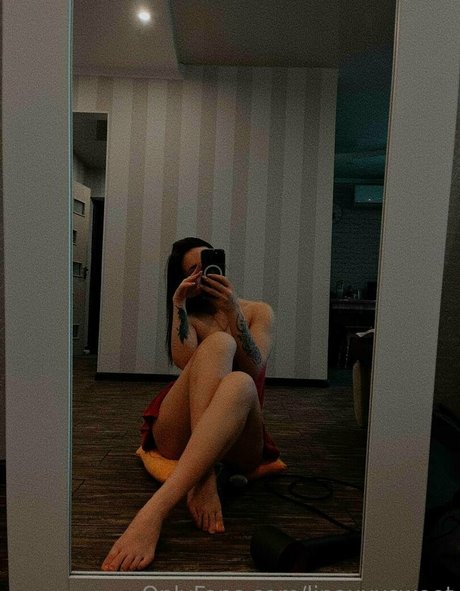 Nacktes geleaktes OnlyFans-Foto von Linaxxxsweet