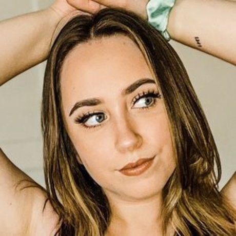 Nacktes geleaktes OnlyFans-Foto von Bekahsoka