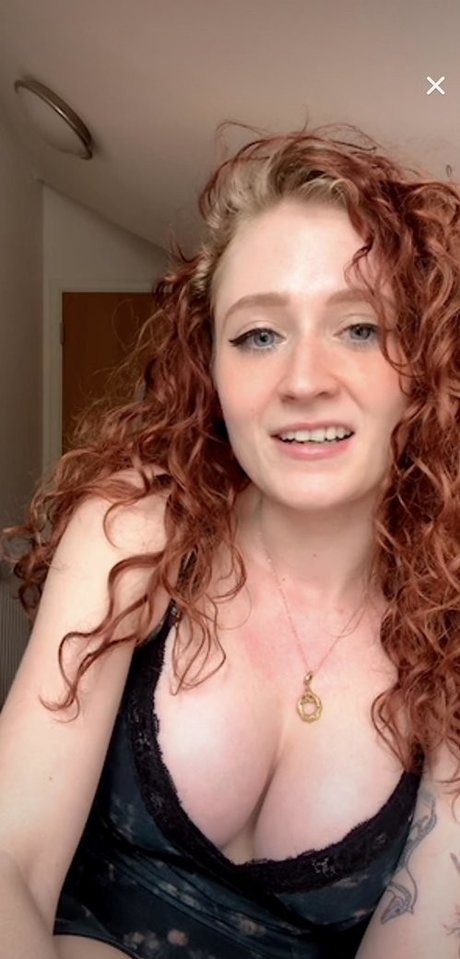 Janet Devlin