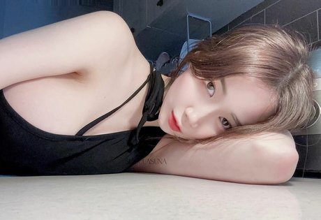 Nacktes geleaktes OnlyFans-Foto von Asuna