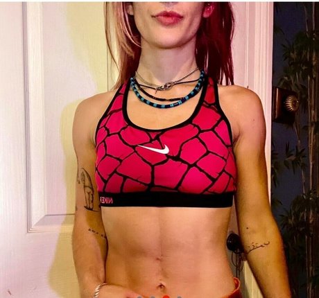Nacktes geleaktes OnlyFans-Foto von Miss Manganese Asmr