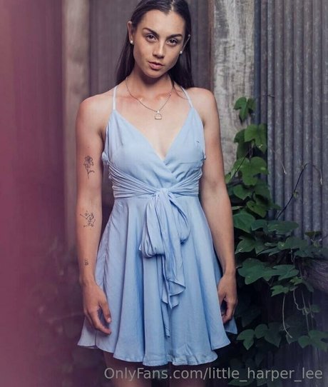 Nacktes geleaktes OnlyFans-Foto von Littleharperlee
