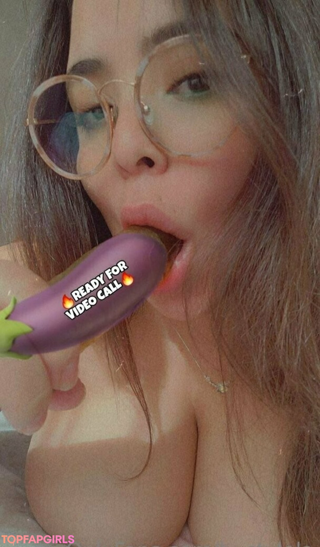 Nacktes geleaktes OnlyFans-Foto von Bustylola #1044