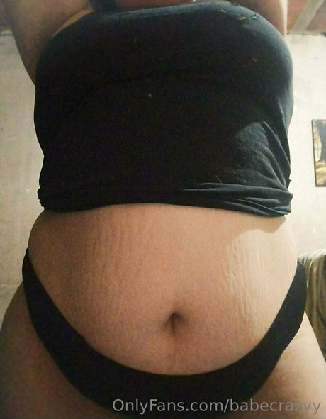 Nacktes geleaktes OnlyFans-Foto von Babecrazyy