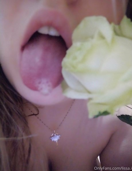 Nacktes geleaktes OnlyFans-Foto von Lissaviip