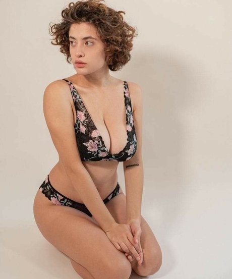 Nacktes geleaktes OnlyFans-Foto von Anna Pittureri