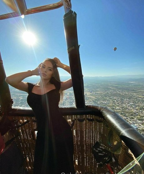 Nacktes geleaktes OnlyFans-Foto von Hotdakota