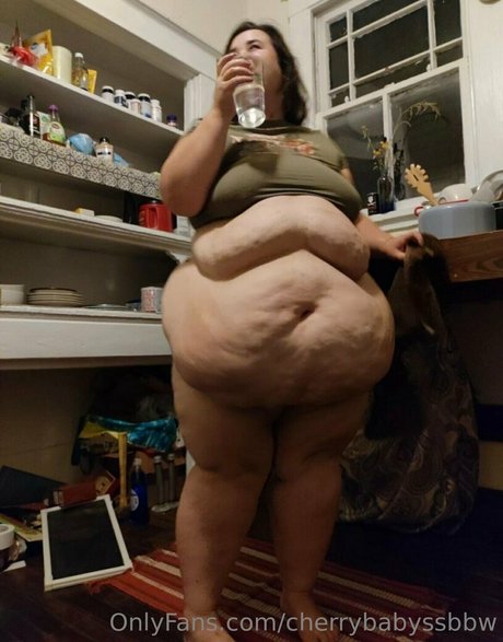 Nacktes geleaktes OnlyFans-Foto von Swampgirlssbbw